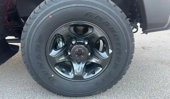 تويوتا لاند كروزر 70 2024 2.8L