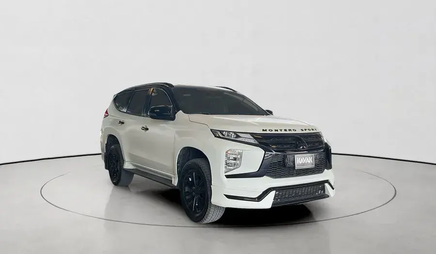 ميتسوبيشي مونتيرو 2023
