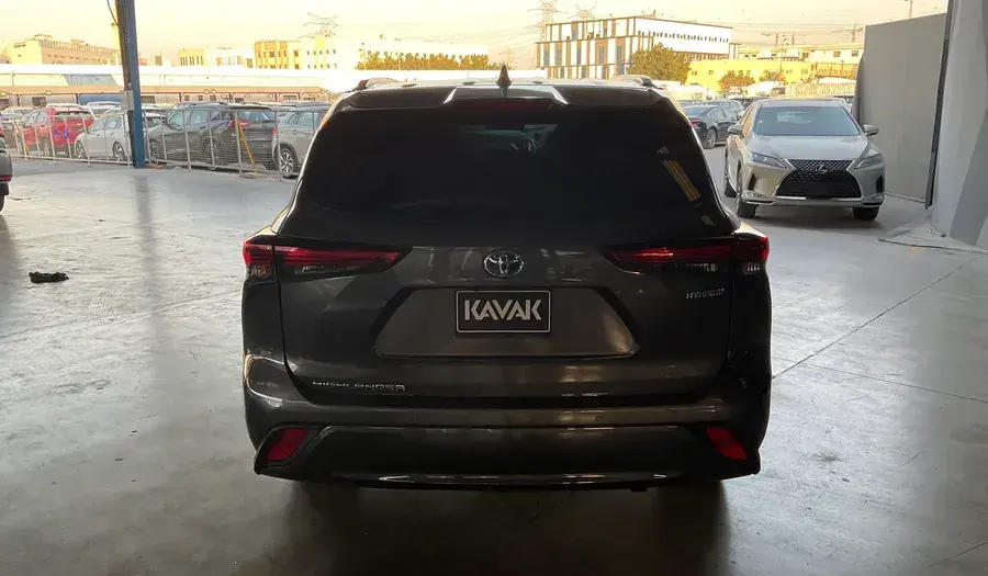 Toyota Highlander 2023 2.5L