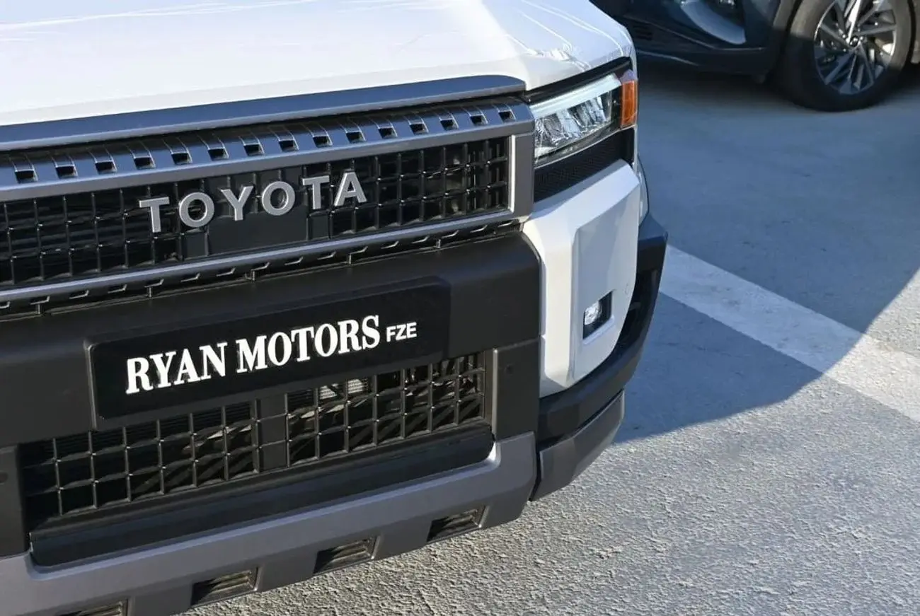 تويوتا برادو 2024 2.4L