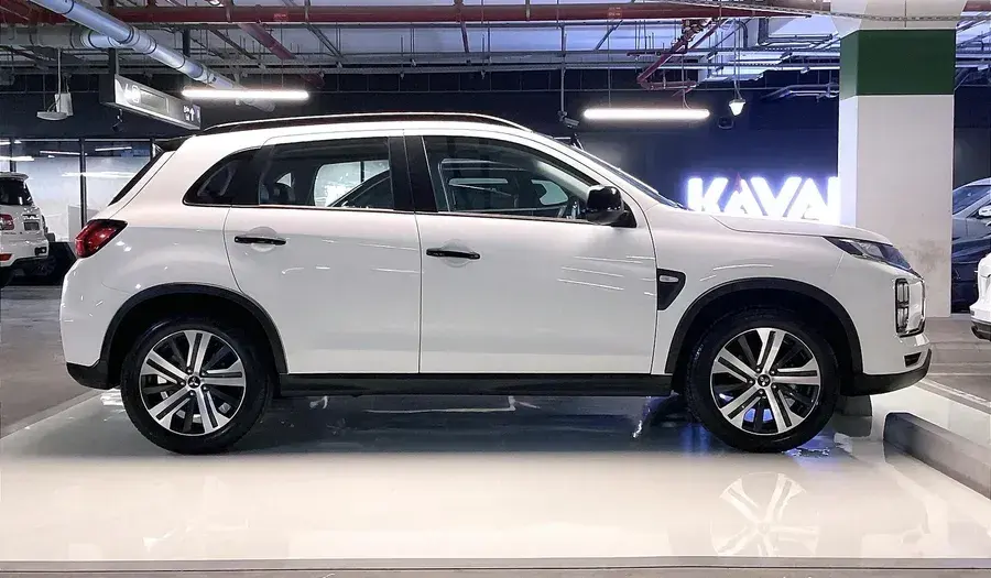 ميتسوبيشي ASX 2024