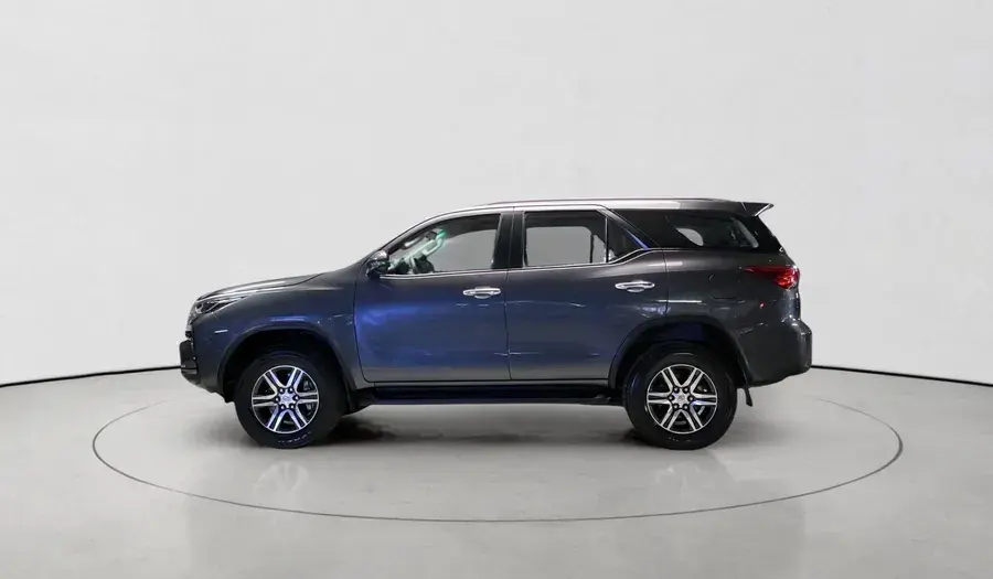 Toyota Fortuner 2024 2.7L