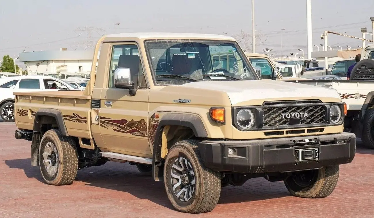 Toyota Land Cruiser Pick Up 2025 4L
