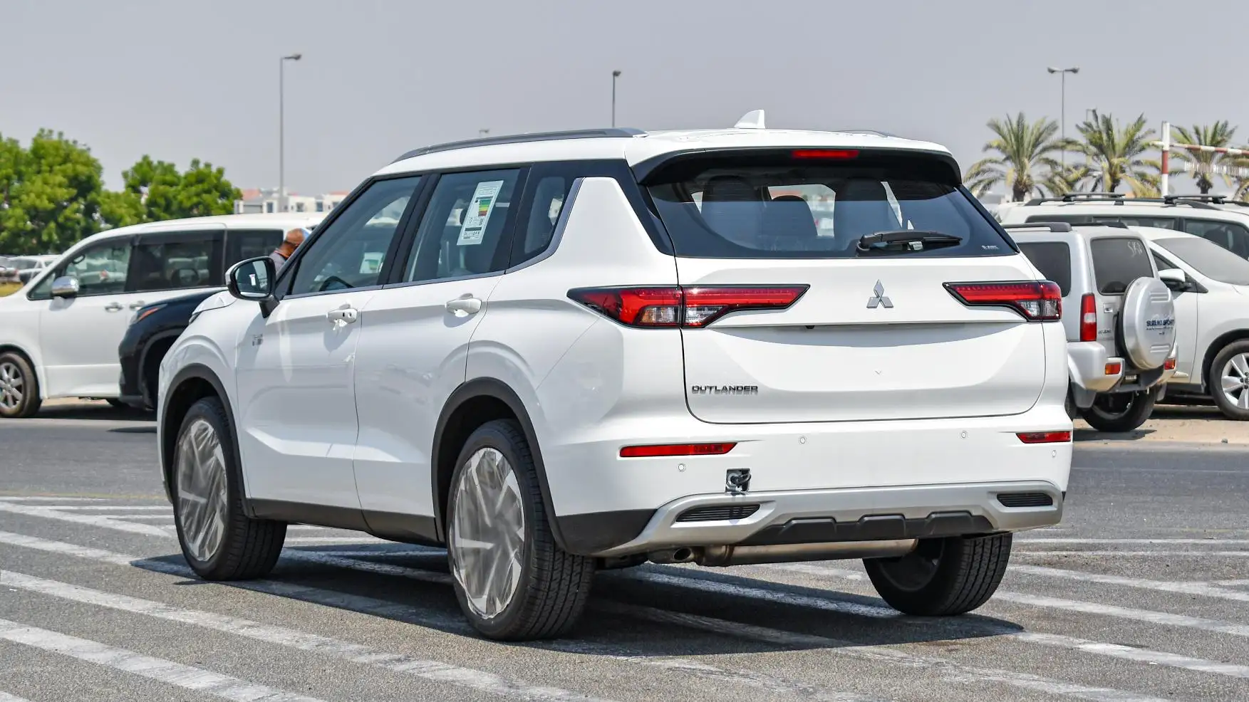 Mitsubishi Outlander 2025 2.5L