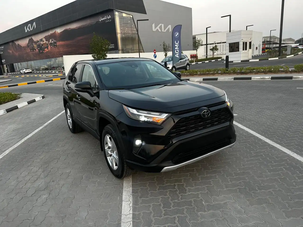 تويوتا راف ٤ 2024
