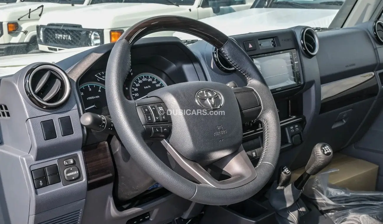 Toyota Land Cruiser 70 2024 4.5L