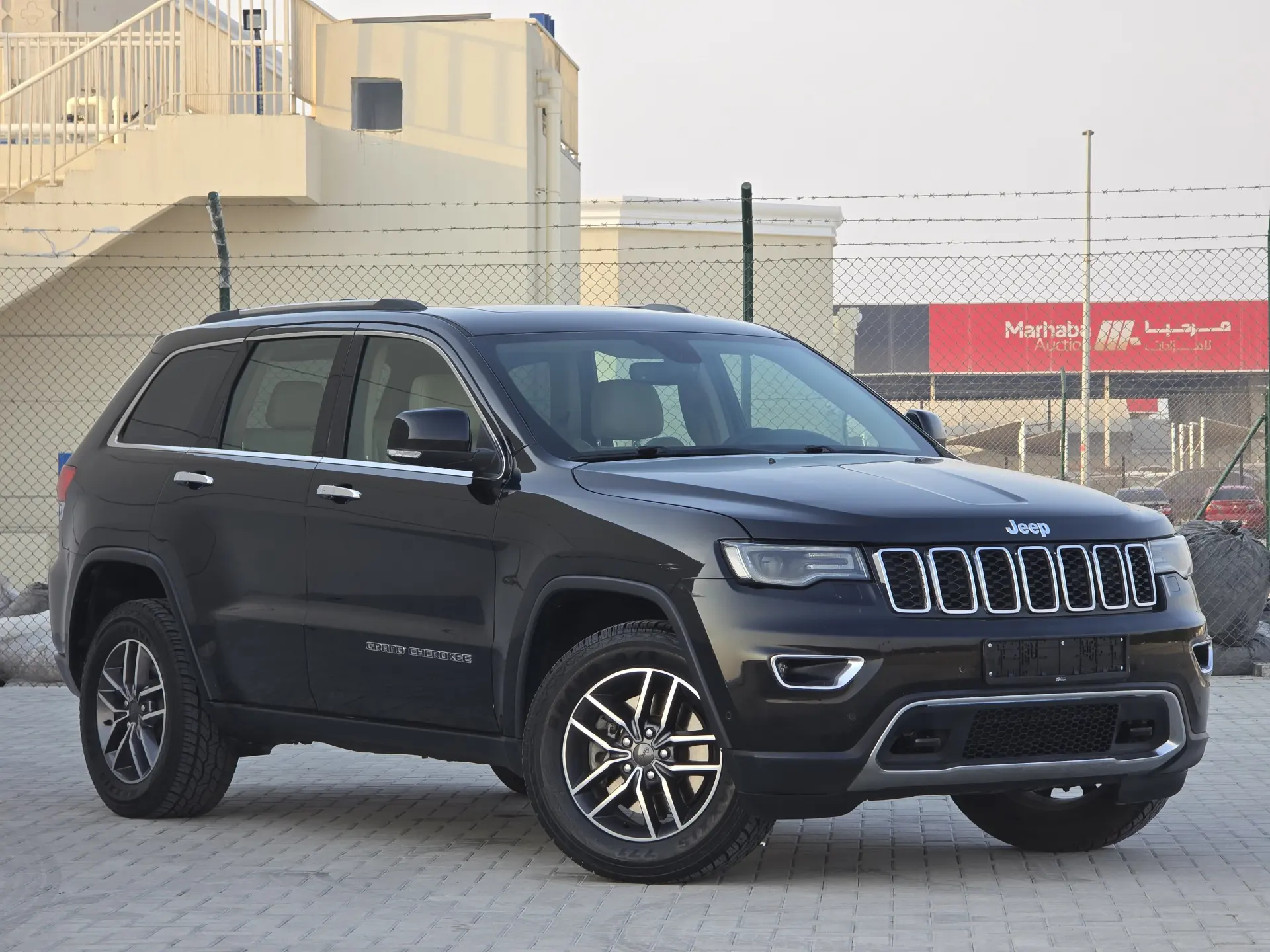 جيب جراند شيروكي 2019