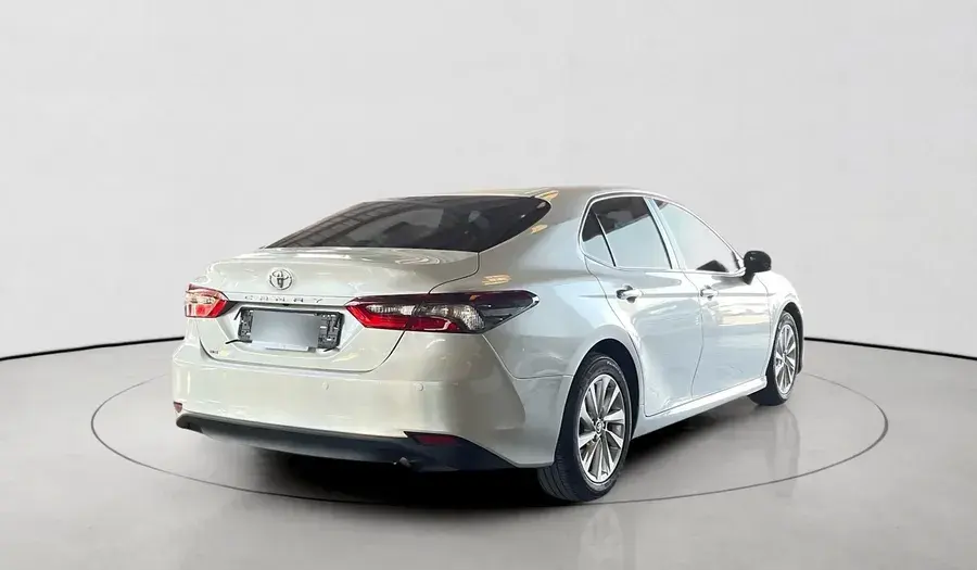 Toyota Camry 2024