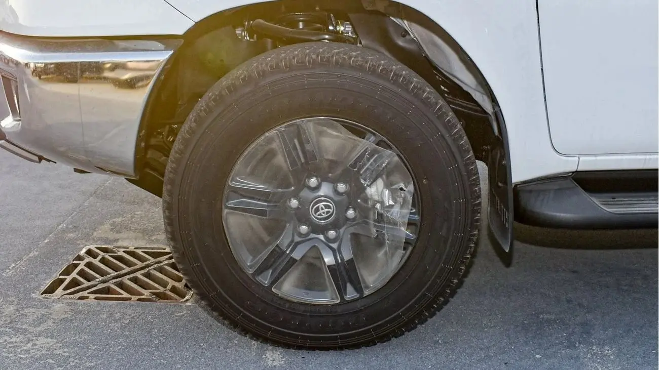 تويوتا هيلوكس 2025 2.7L