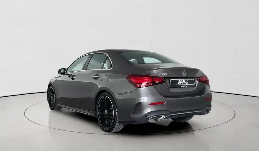 Mercedes Benz A Class 2024 1.3L