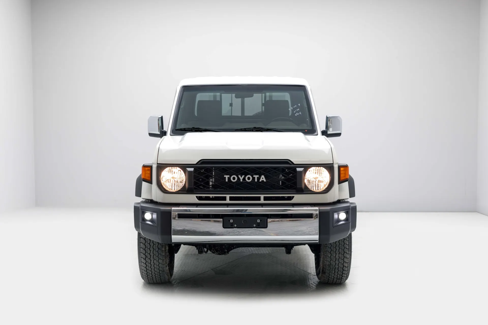 تويوتا لاند كروزر بيك آب 2026 4L