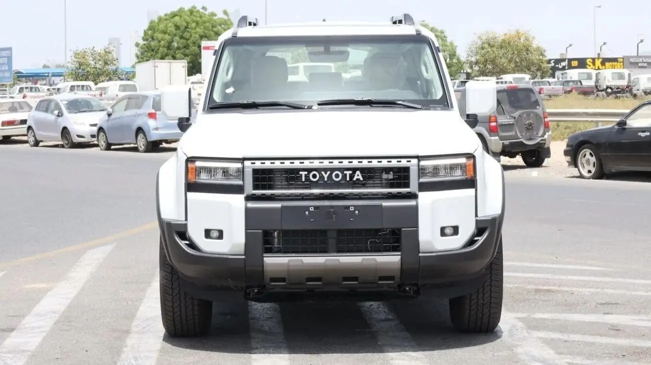 تويوتا برادو 2024 2.4L