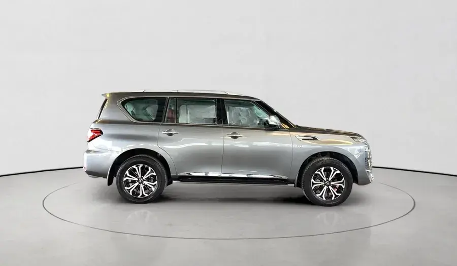 نيسان باترول 2023 5.6L