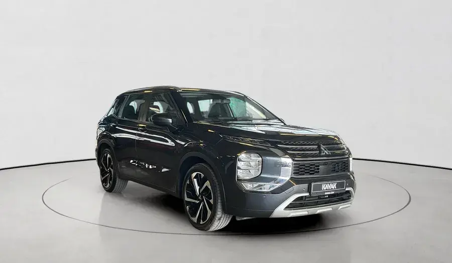 ميتسوبيشي آوتلاندر 2025 2.5L