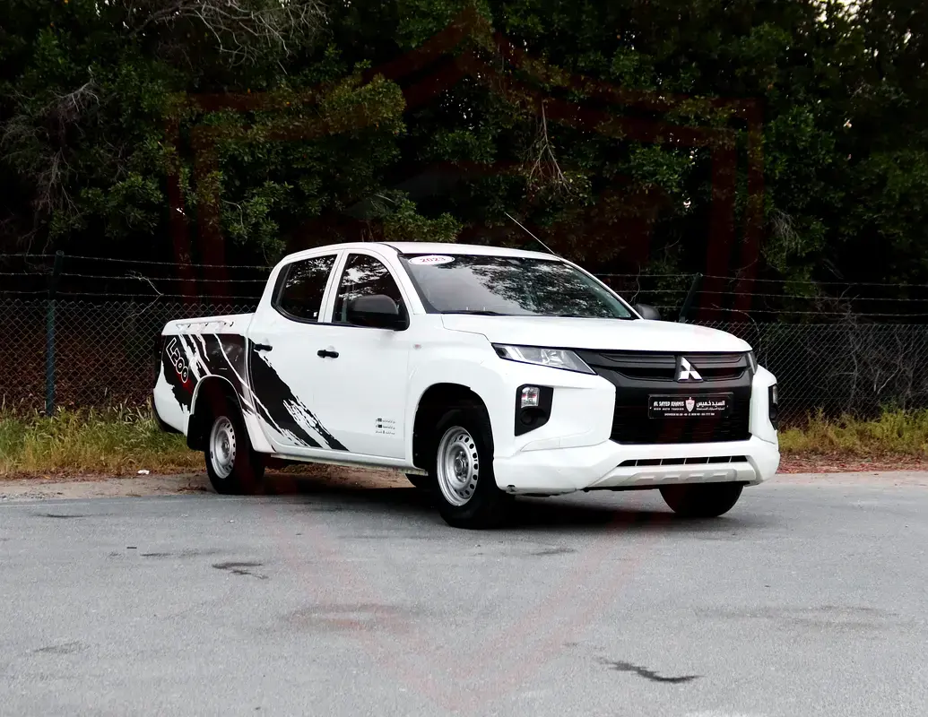 Mitsubishi L200 2023