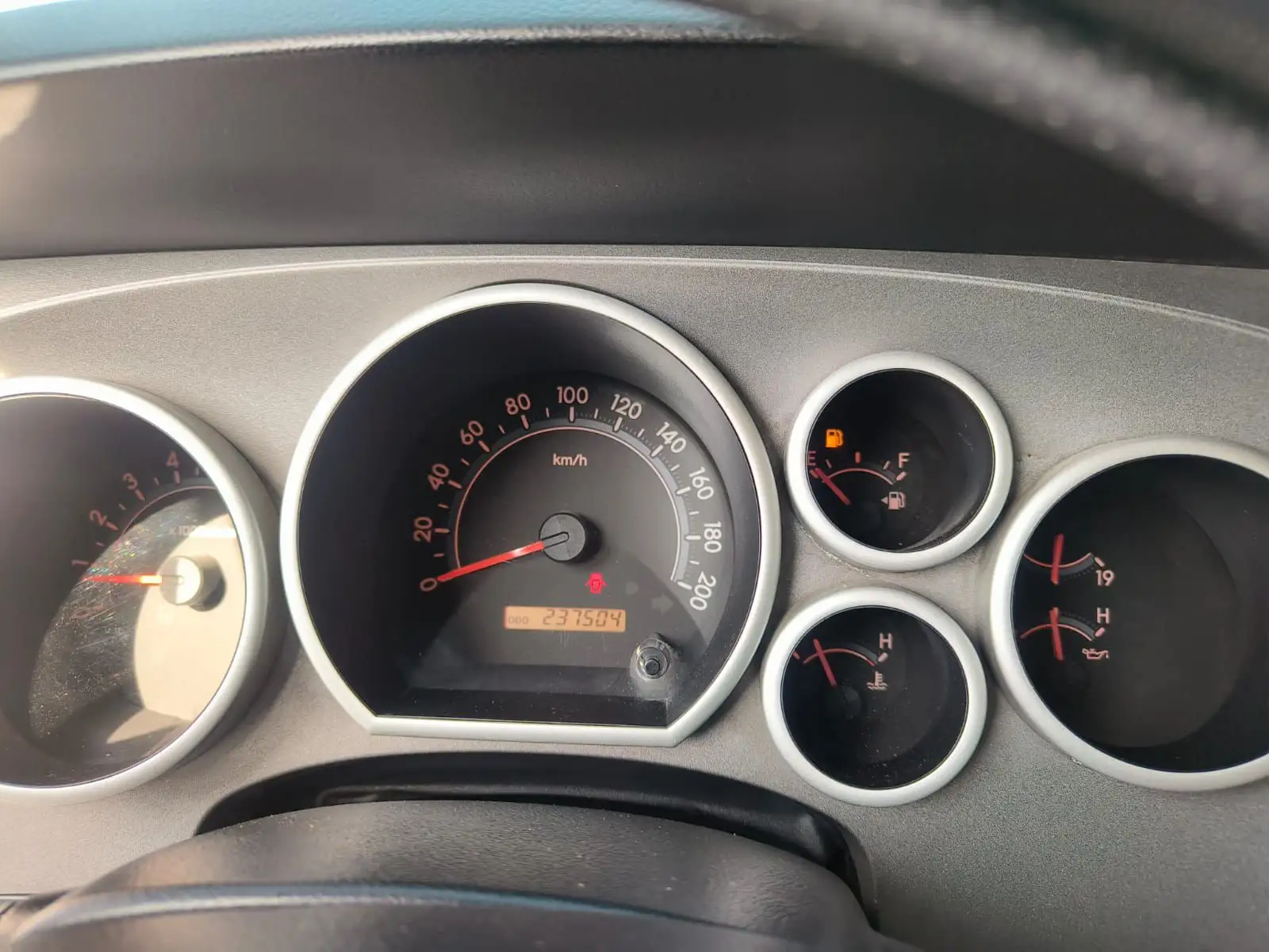 تويوتا سيكويا 2012 5.7L