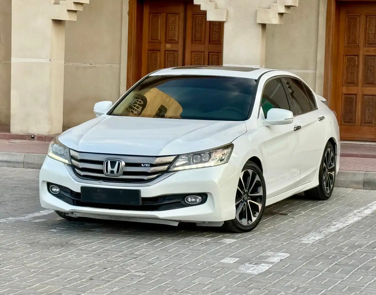 هوندا أكورد 2016