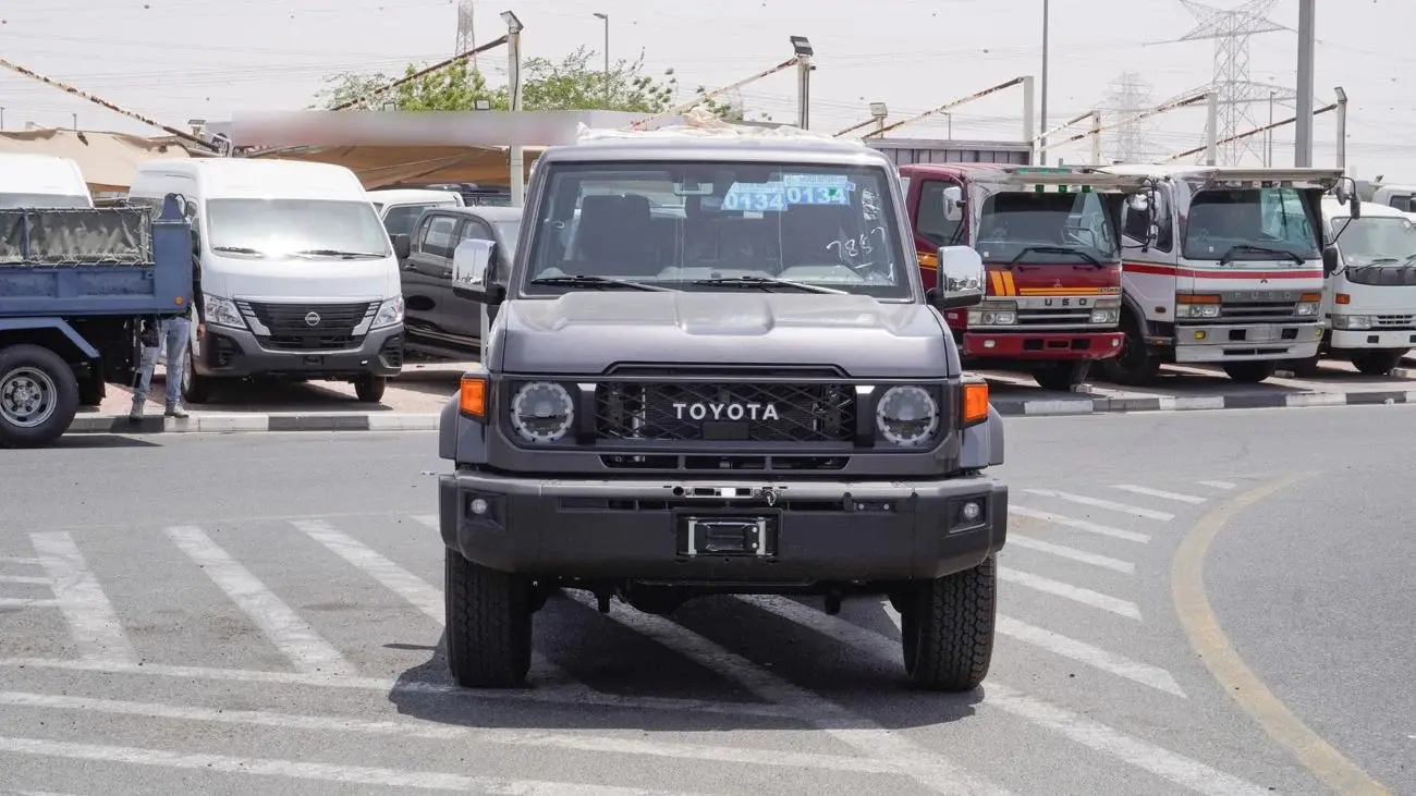 Toyota Land Cruiser 70 2025 4L