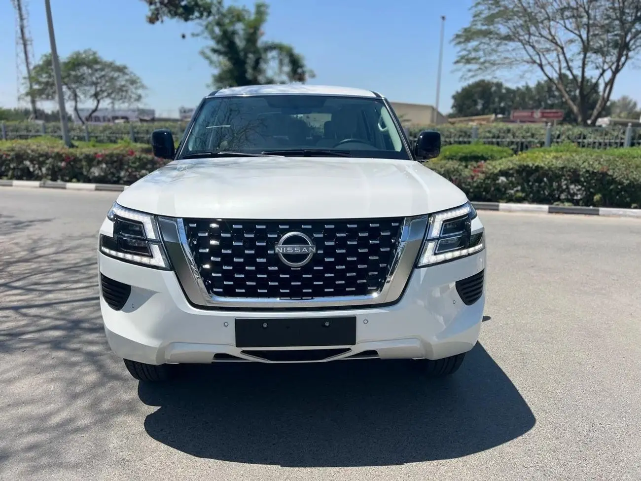 Nissan Patrol 2024 5.6L