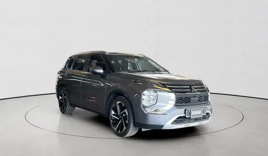Mitsubishi Outlander 2024