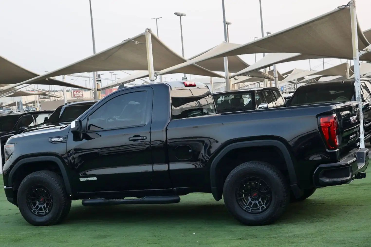 جي أم سي LD سييرا 2023