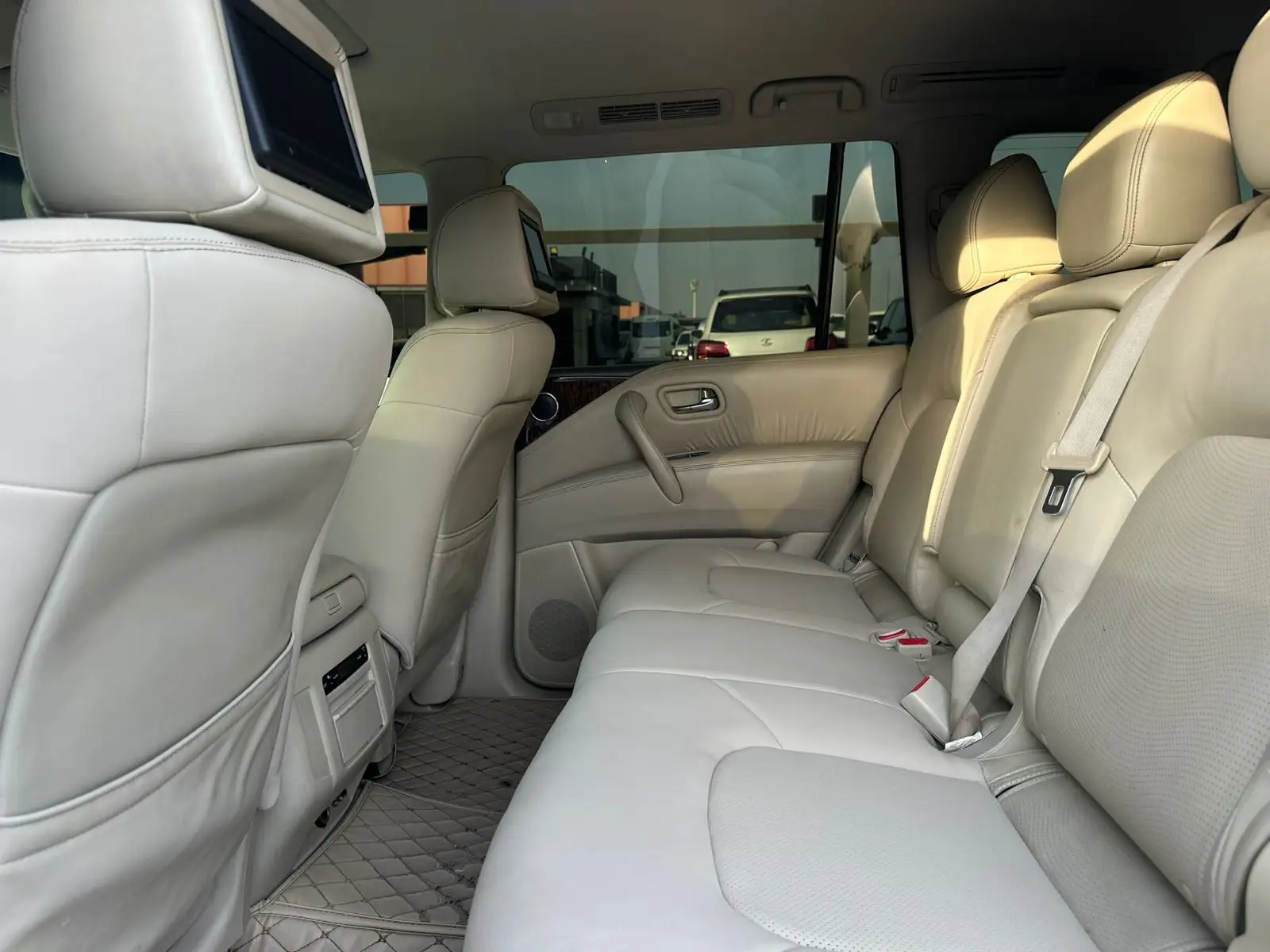 نيسان باترول 2013 4L