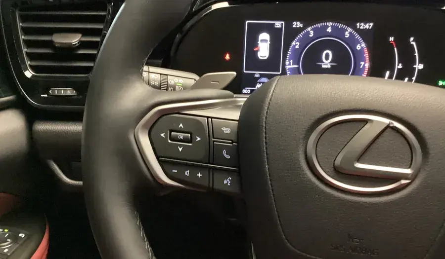 لكزس NX 2025 2.4L
