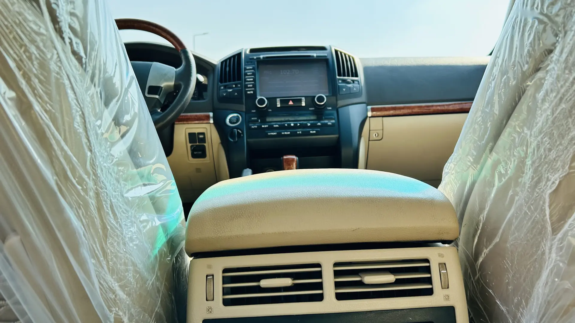 تويوتا لاند كروزر 2014