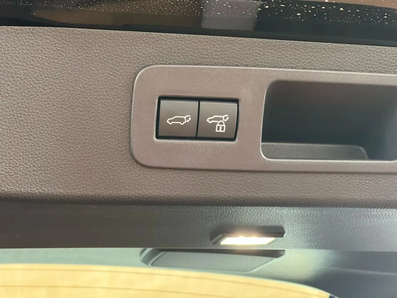 لكزس LX 2025 3.5L