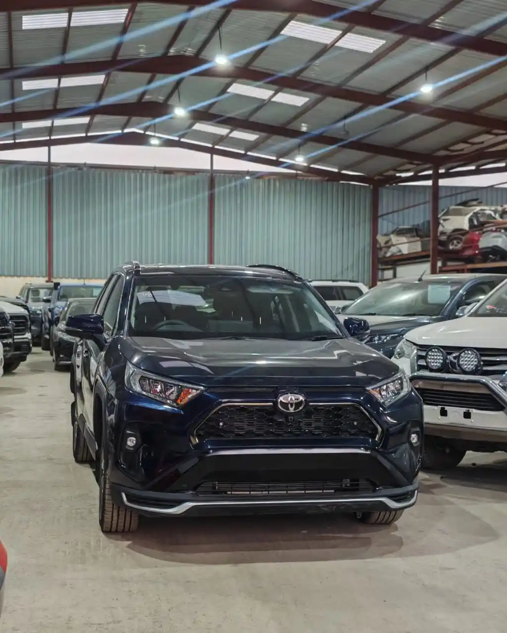 Toyota RAV4 2024 2L