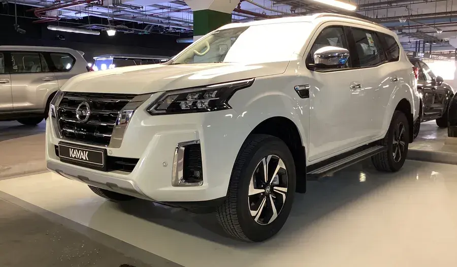 نيسان اكس تيرا 2025