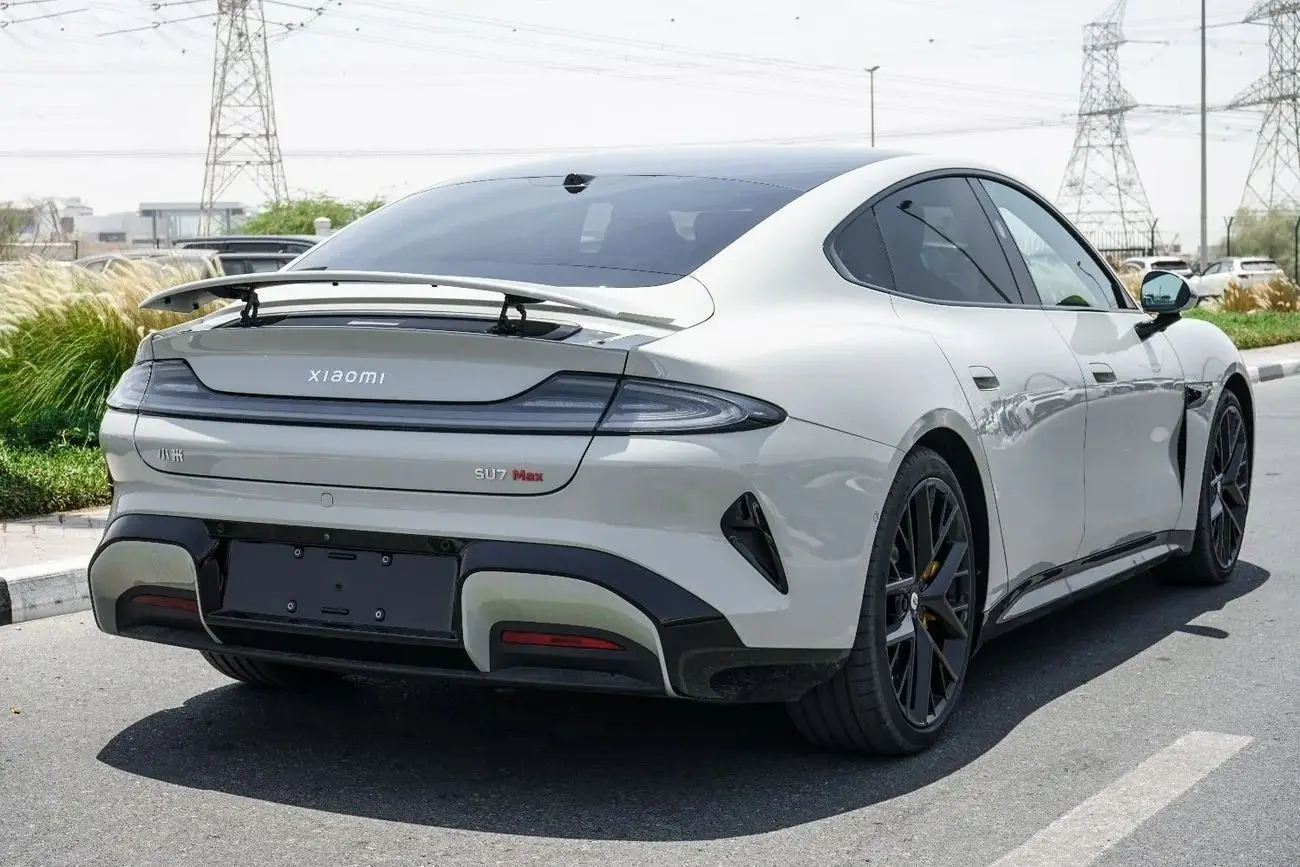 شاومي SU7 2024 undefinedL