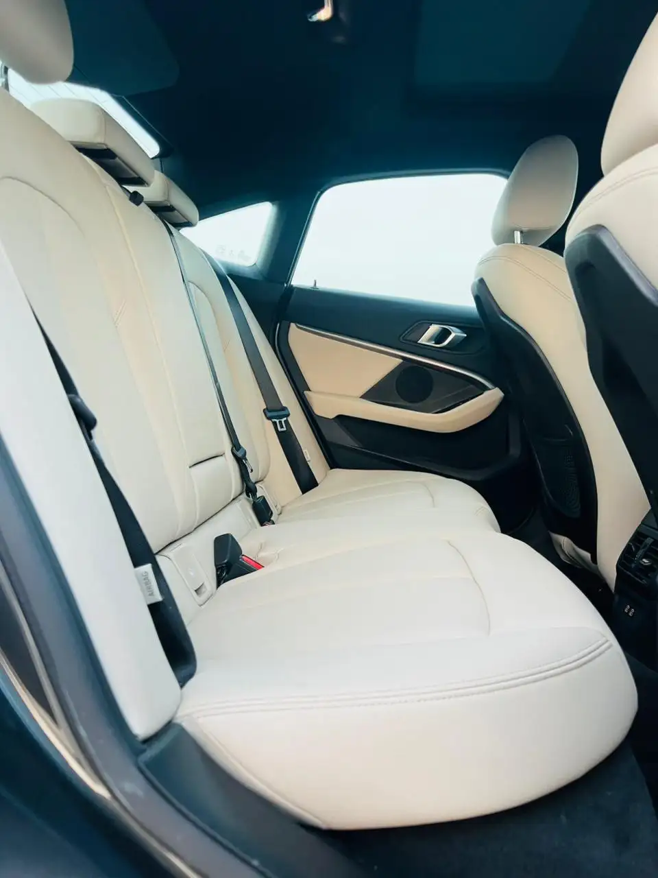 بي أم دبليو X1 2021