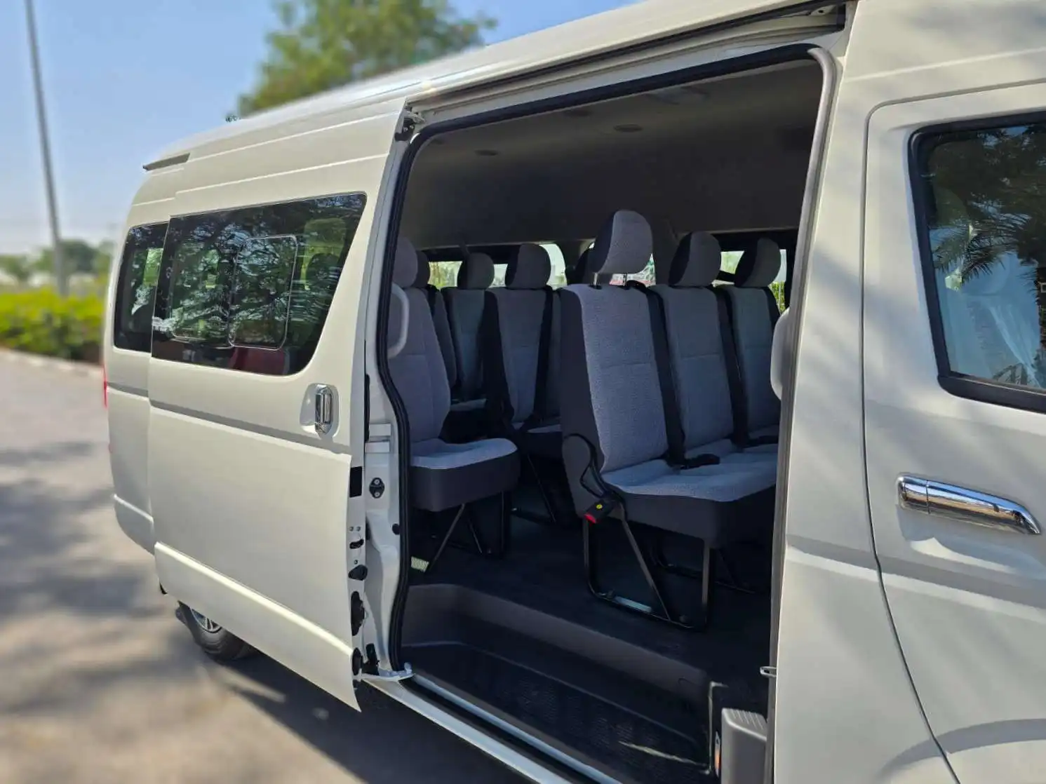 Toyota Hiace 2025 2.5L