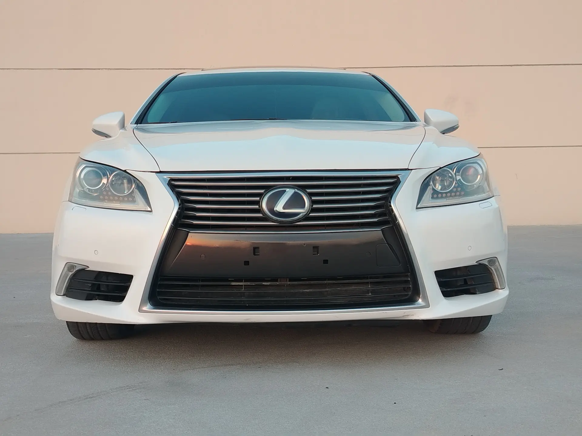 لكزس LS 2014 4600L