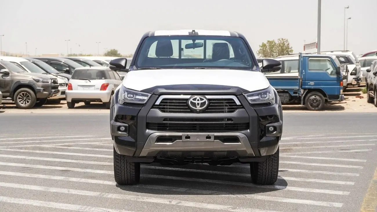 تويوتا هيلوكس 2025 4L