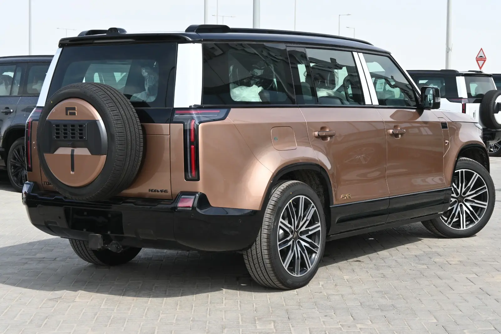  ROX ADAMAS 2026 1.5L