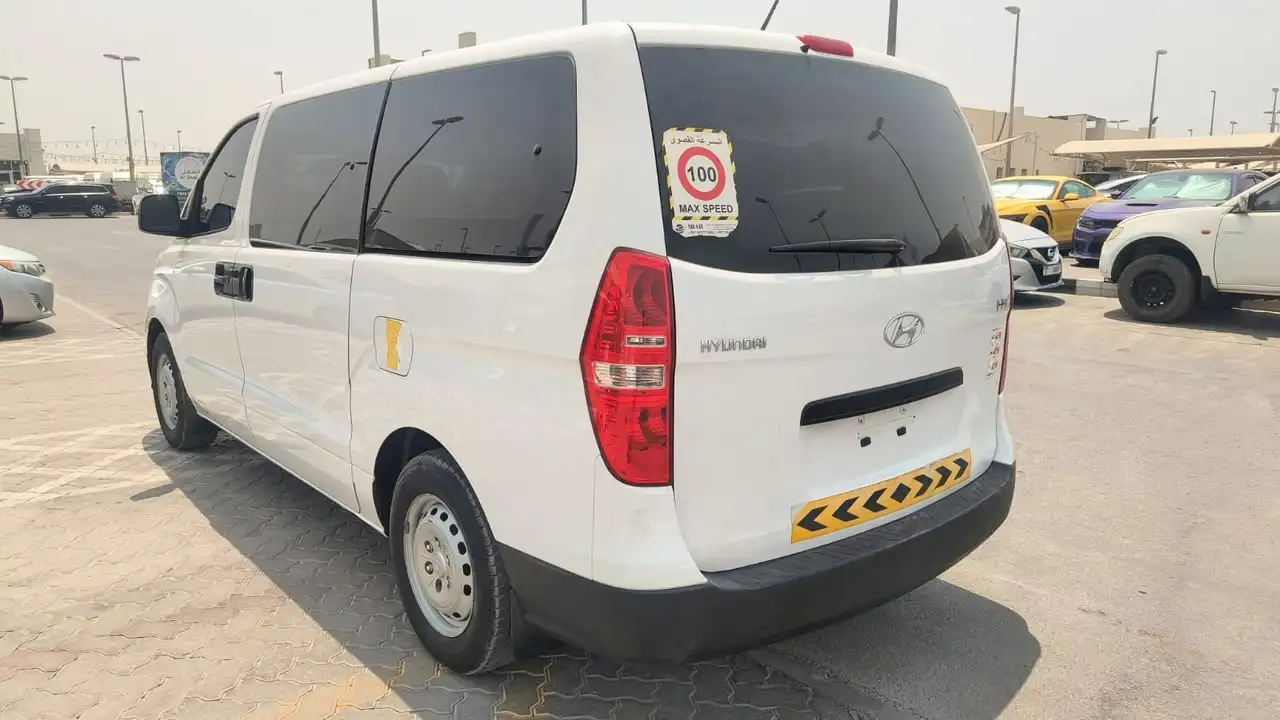 Hyundai H1 2020
