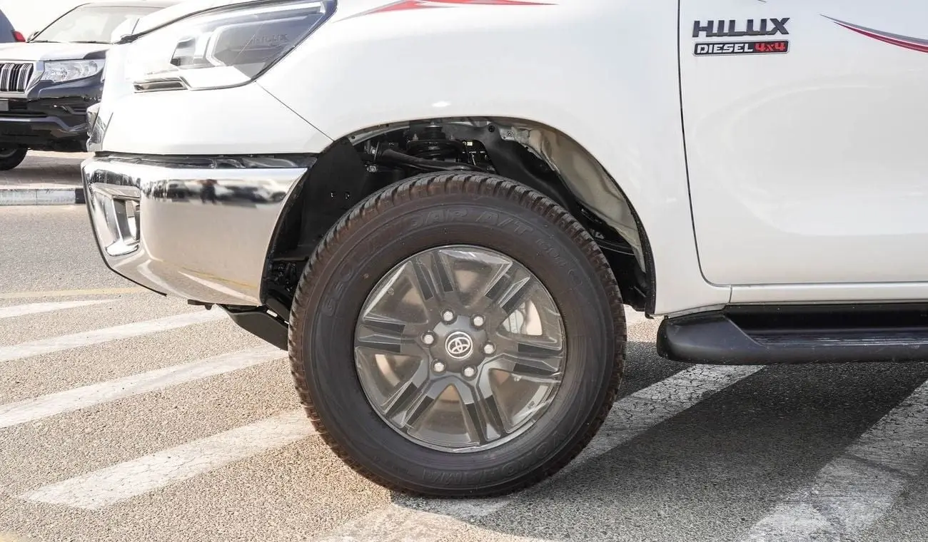 تويوتا هيلوكس 2025 2.4L