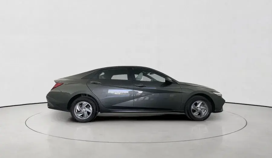 هيونداي إلانترا 2024 1.6L