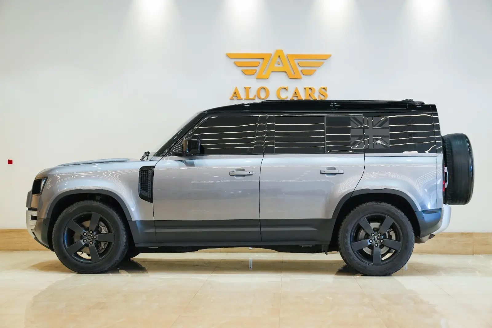 Land Rover Defender 2022