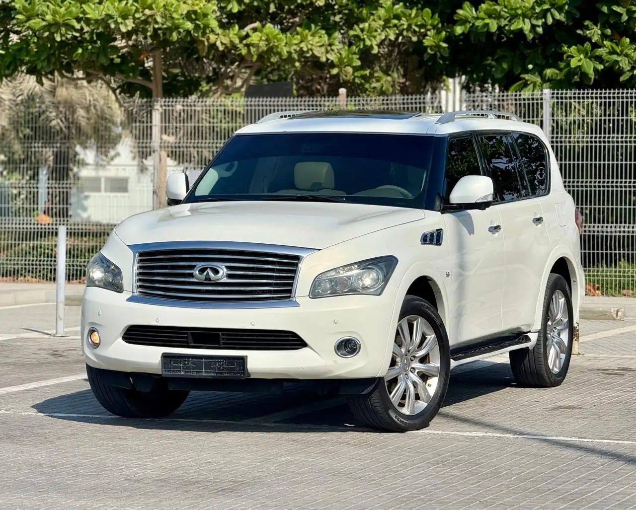 Infiniti QX 4 2014