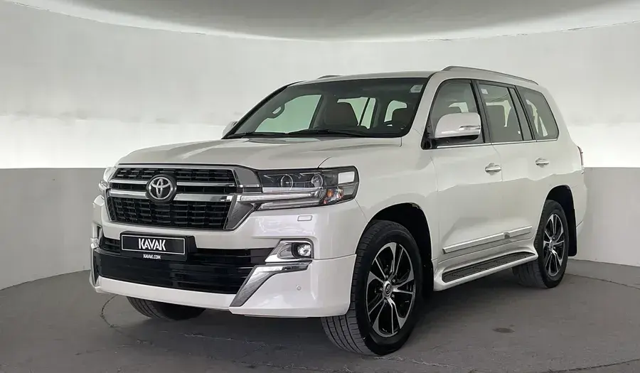 تويوتا لاند كروزر 2021