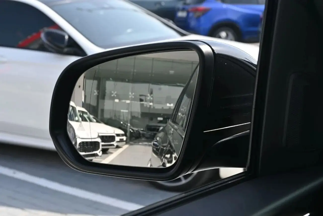 Mercedes Benz GLS Class 2025 3L