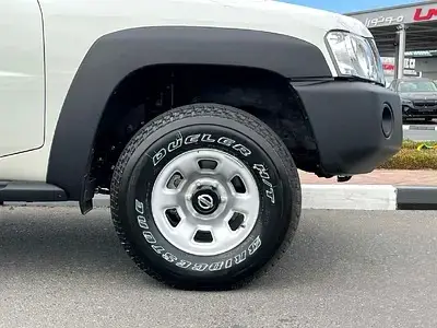 نيسان باترول سفاري 2023 4.8L