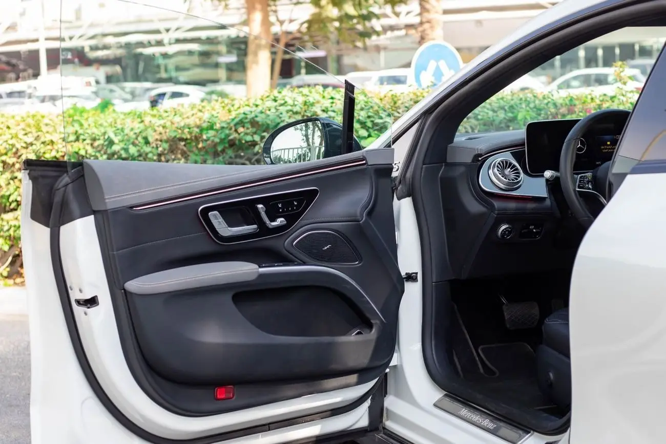 مرسيدس بنز EQS Class 2022 undefinedL