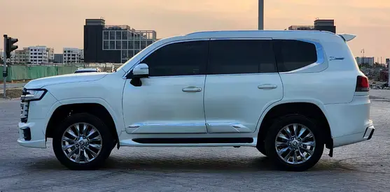 تويوتا لاند كروزر 2017