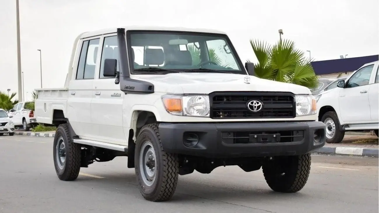Toyota Land Cruiser Pick Up 2023 4.2L