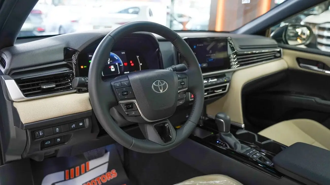 Toyota Camry HEV 2025 2.5L