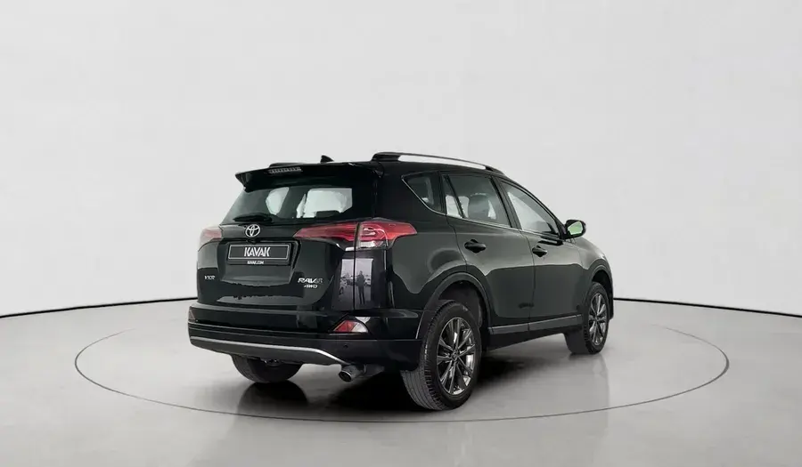 تويوتا راف ٤ 2018 2.5L